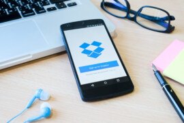 Embracing the Lean Product Model: The Case of Dropbox