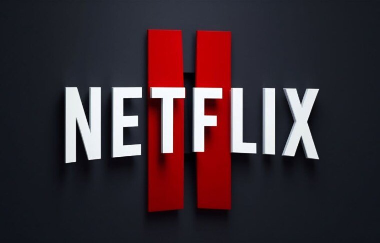 Case Study: Netflix – Transition from DVDs to Streaming